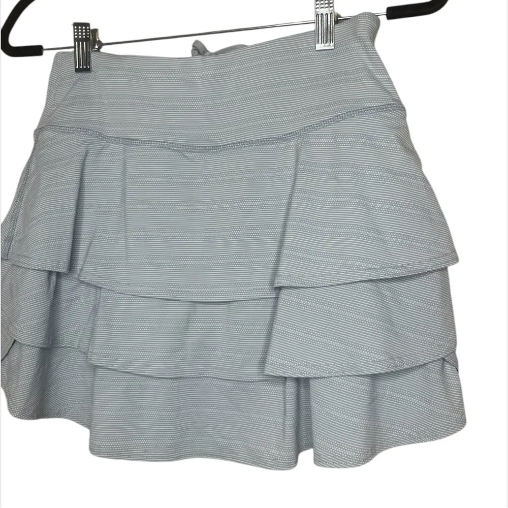 Athleta Ruffle Tennis Golf Skirt Swagger Skort size S /T - Image 3