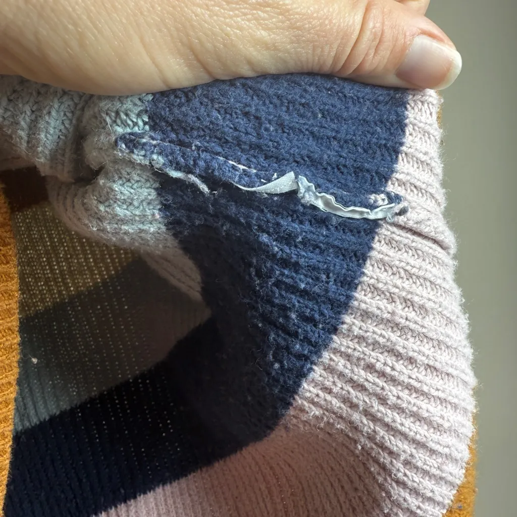 Madewell Thompson Rainbow Stripe Pocket Pullover Sweater Style AA783 sz M - Image 9