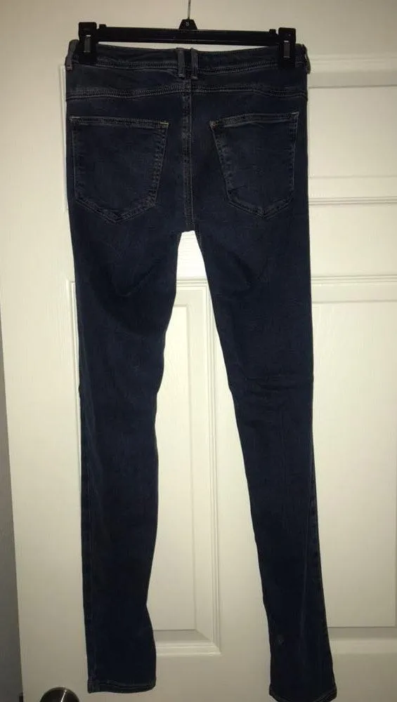 H&M Skinny Jeans - Image 3