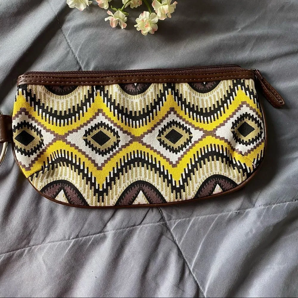 Bundle of 2, Tribal black & white Ringlot & Yellow/Brown/Tan wristlet - Image 5