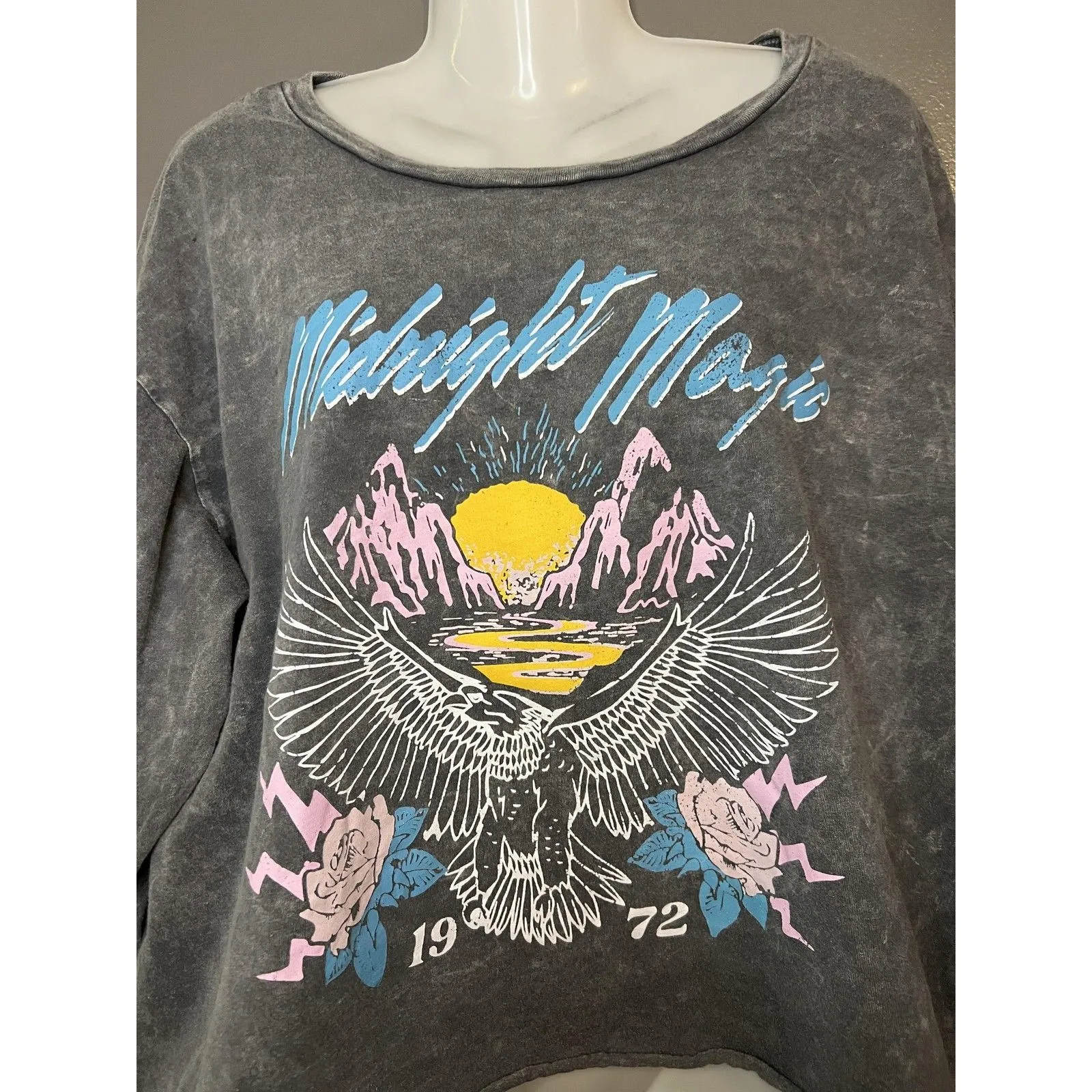 Grayson Threads Tee Shirt Womens 2XL Black Midnight Magic Graphic Crop Pullover - Image 2
