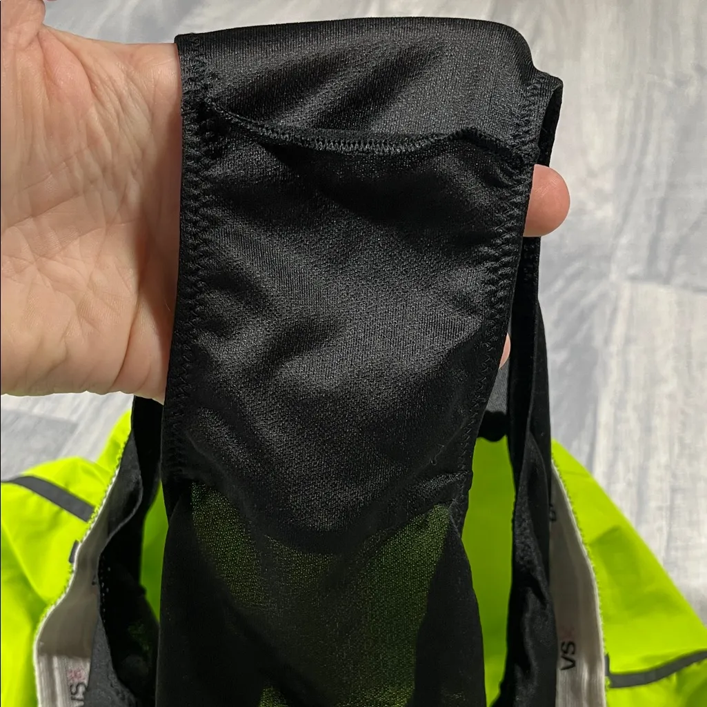 Victoria’s Secret Sports Lime Green with Grey Lining Athletic Shorts; Small - Image 9