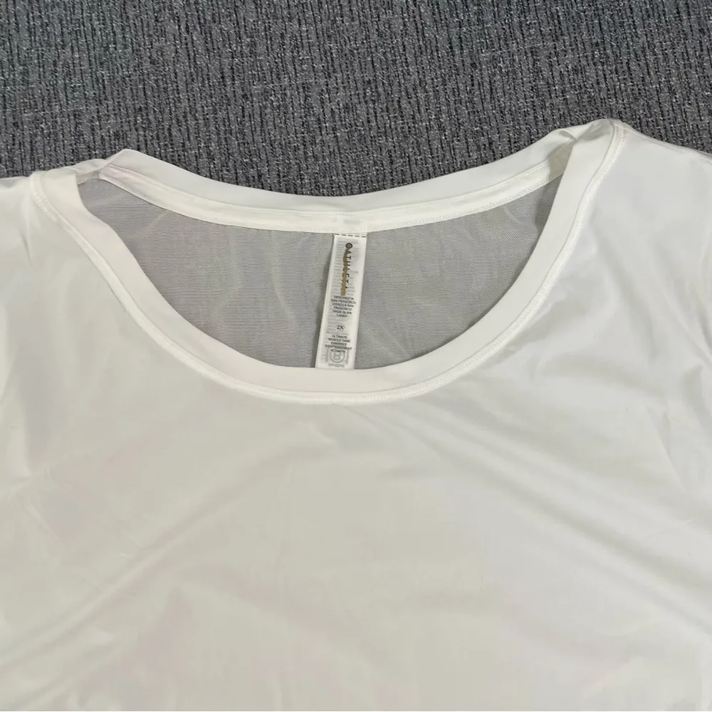 Athleta Ultimate Muscle Tank Top - Image 7