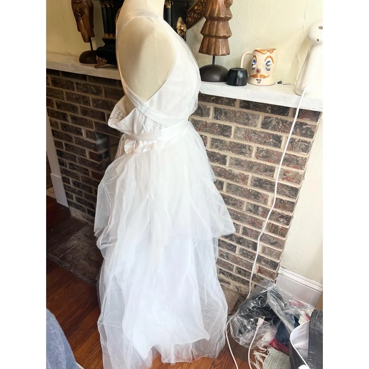 AURA Womens Tulle Skirt Dress Size L White Layered Open Cross Strap Back Satin - Image 7