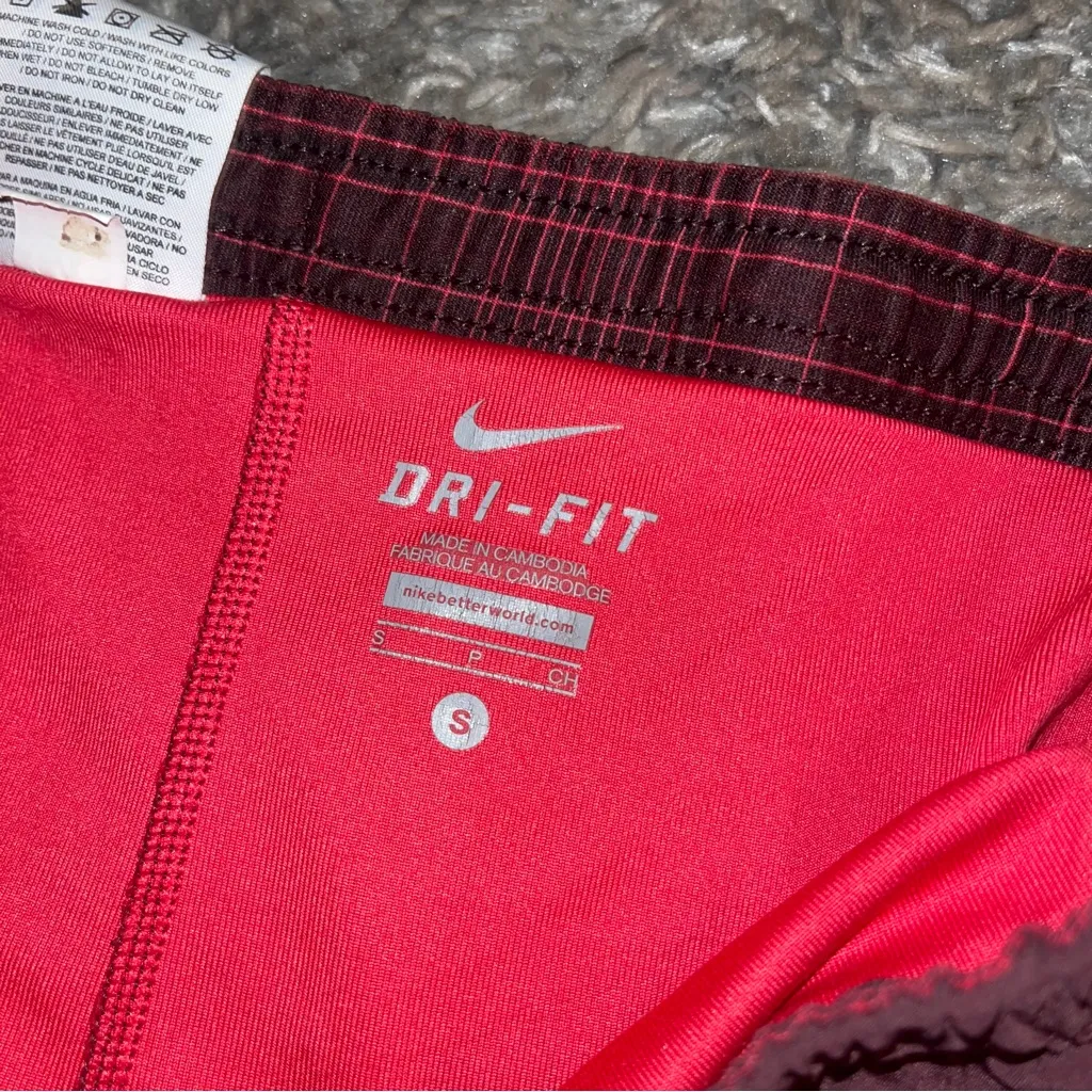 Nike  Dri fit shorts size small - Image 3