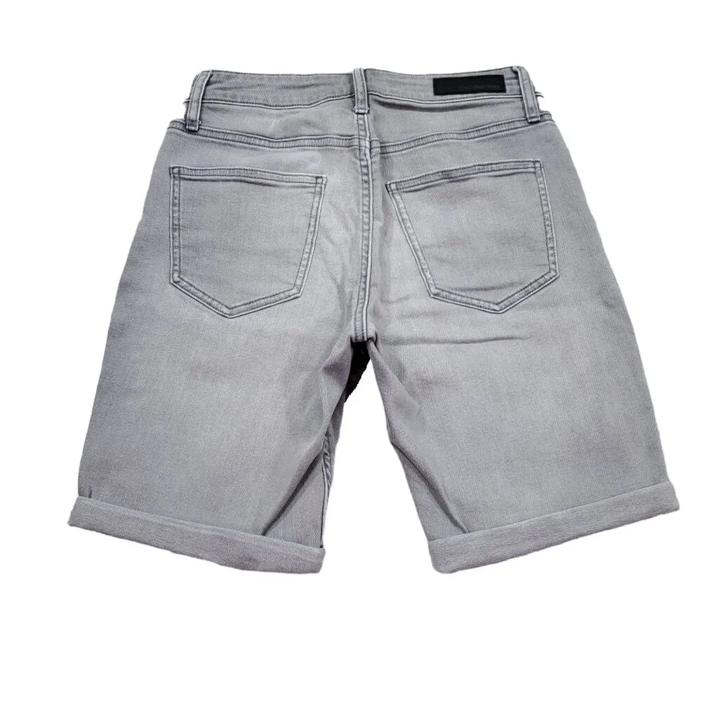 READ Calvin Klein Bermuda City Jean Shorts Gray Wash Stretch Women’s Size 4 - Image 2