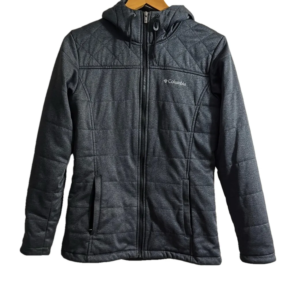 Columbia Gray Puffer Jacket with Quilted Design - Image 6