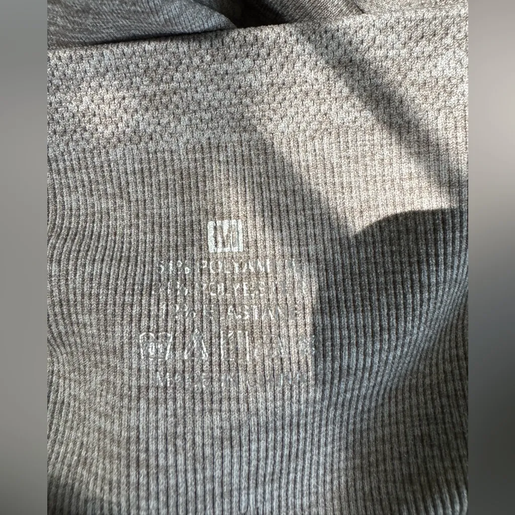 Cream Grey Biker Shorts with scrunch🤍 - Image 3