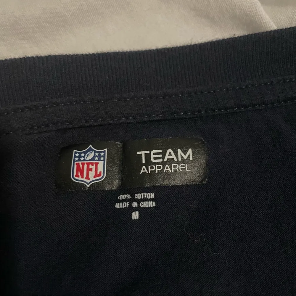 NFL Houston Texas Long Sleeve Two Toned Spirit Shirt Size Medium - Image 3