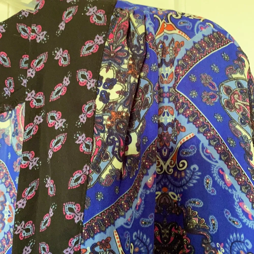 Francesca’s shrug blouse - Image 2