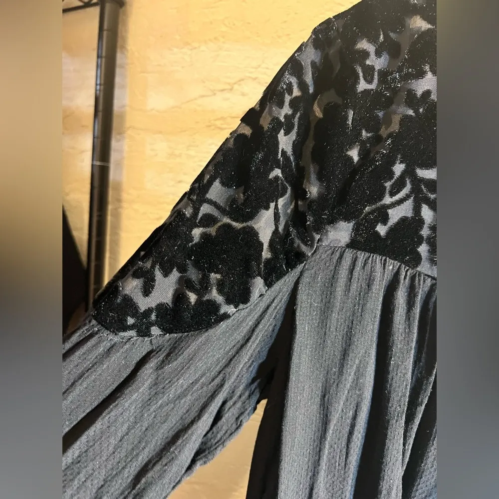 Black Lace Women's Top by JOLT, lovely lace and velvet accents - Image 3