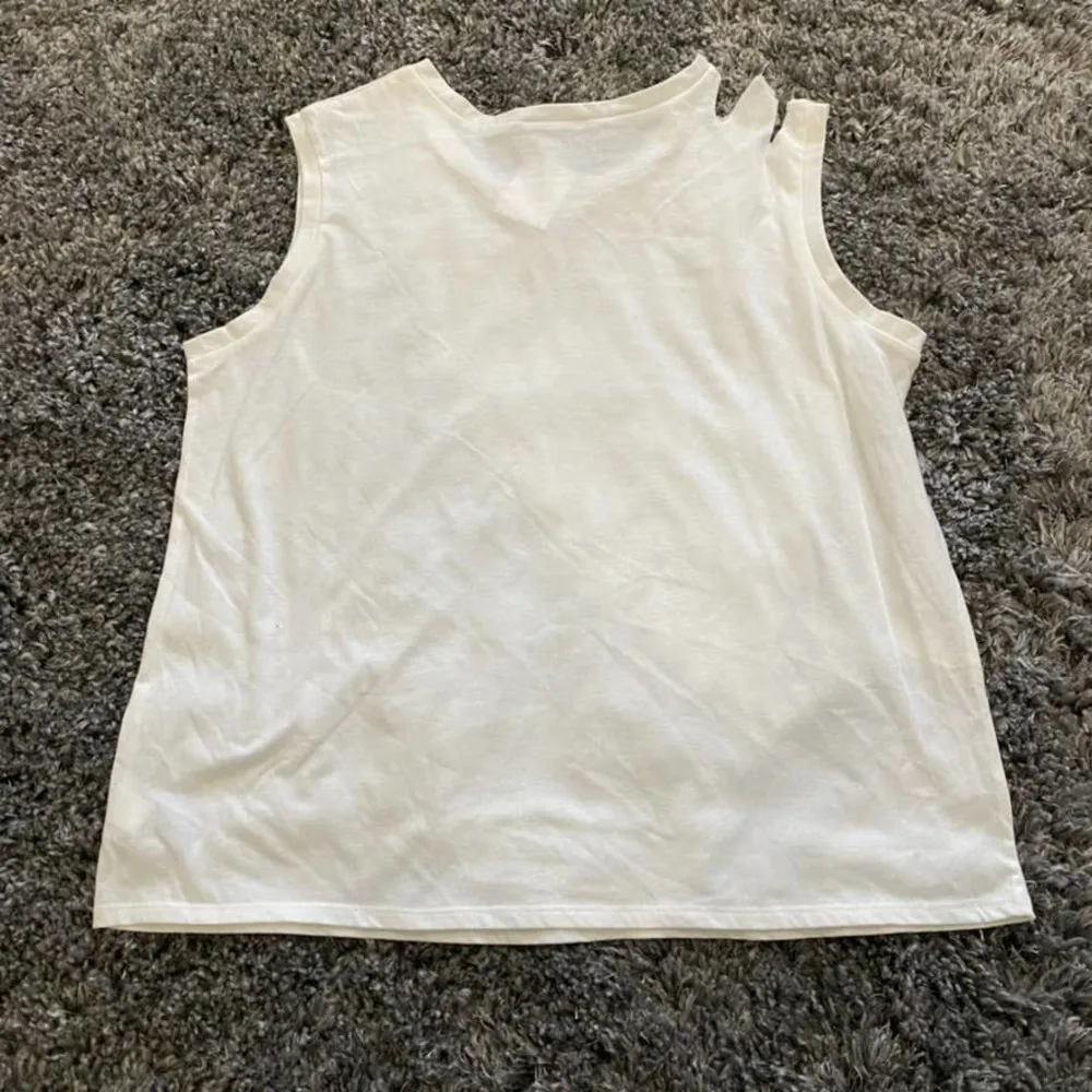 Frayed Jeans Distressed Tank Top​​​​in White, Size L​​​​​​​ White Size L - Image 3