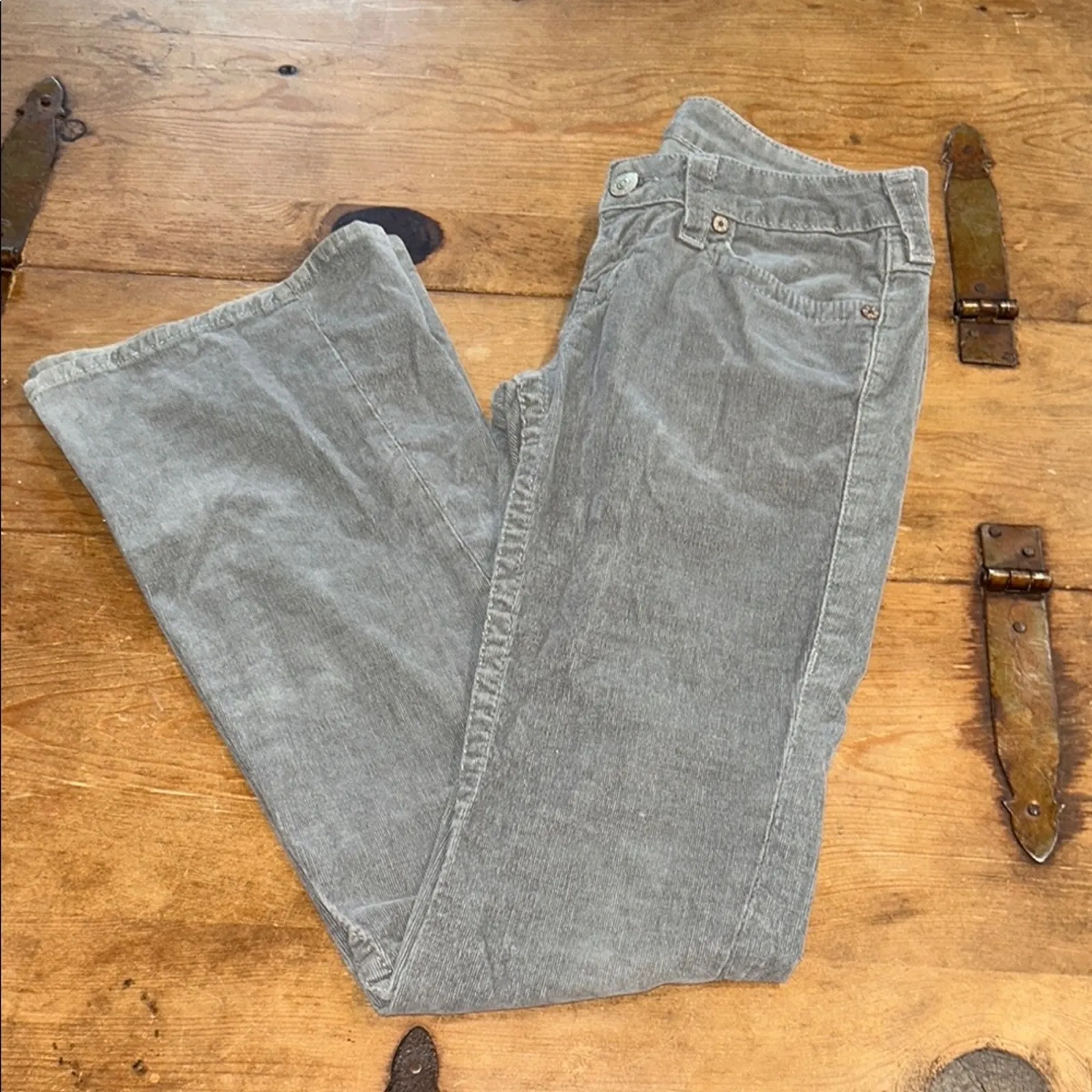 Woman’s True Religion Gray Corduroy , flare legs Pants Size 28 - Image 2