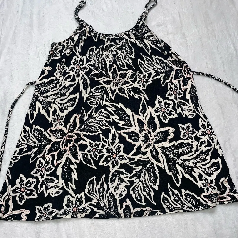 MOTHERHOOD maternity tunic tank, braided floral top with belt small - Image 8