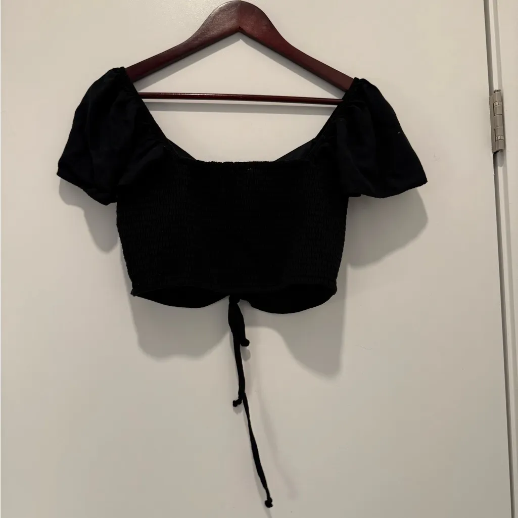 American Eagle Crop Top w Keyhole - Image 5