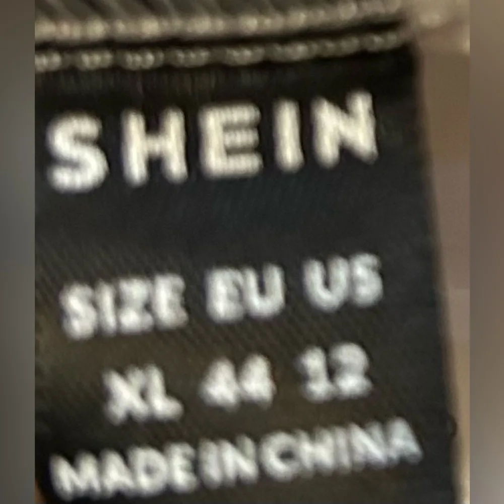 Flowered multicolor blouse size XL - Image 3