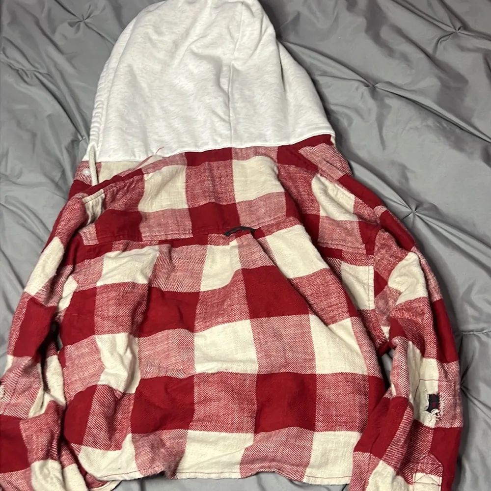 American Eagle cropped flannel ! - Image 3