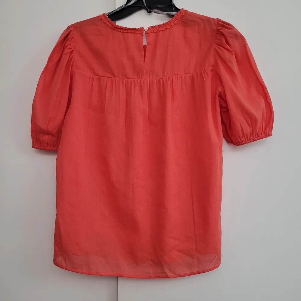 Daniel Rainn Aera Ruffle Detail Top Coral NWT - Image 6