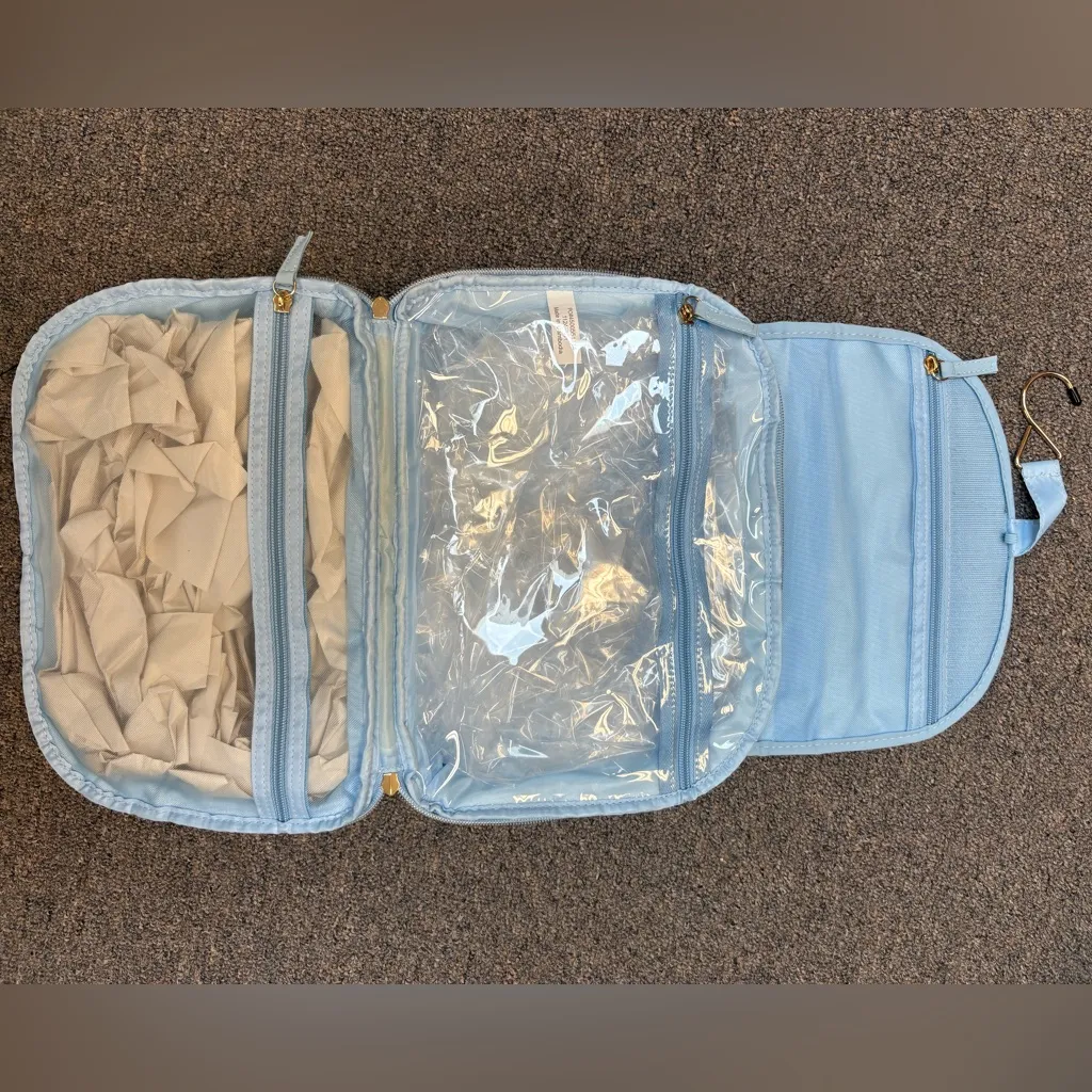 NWT conair travel bag Blue - Image 2