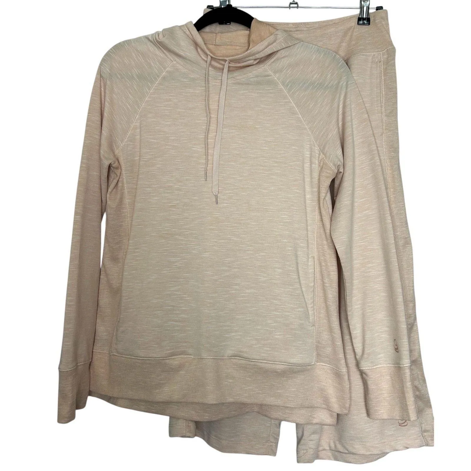 Cuddl Duds Size XS 2 Piece Slub Knit Hoodie And Capri Soft Peach Color Loungwear - Image 1