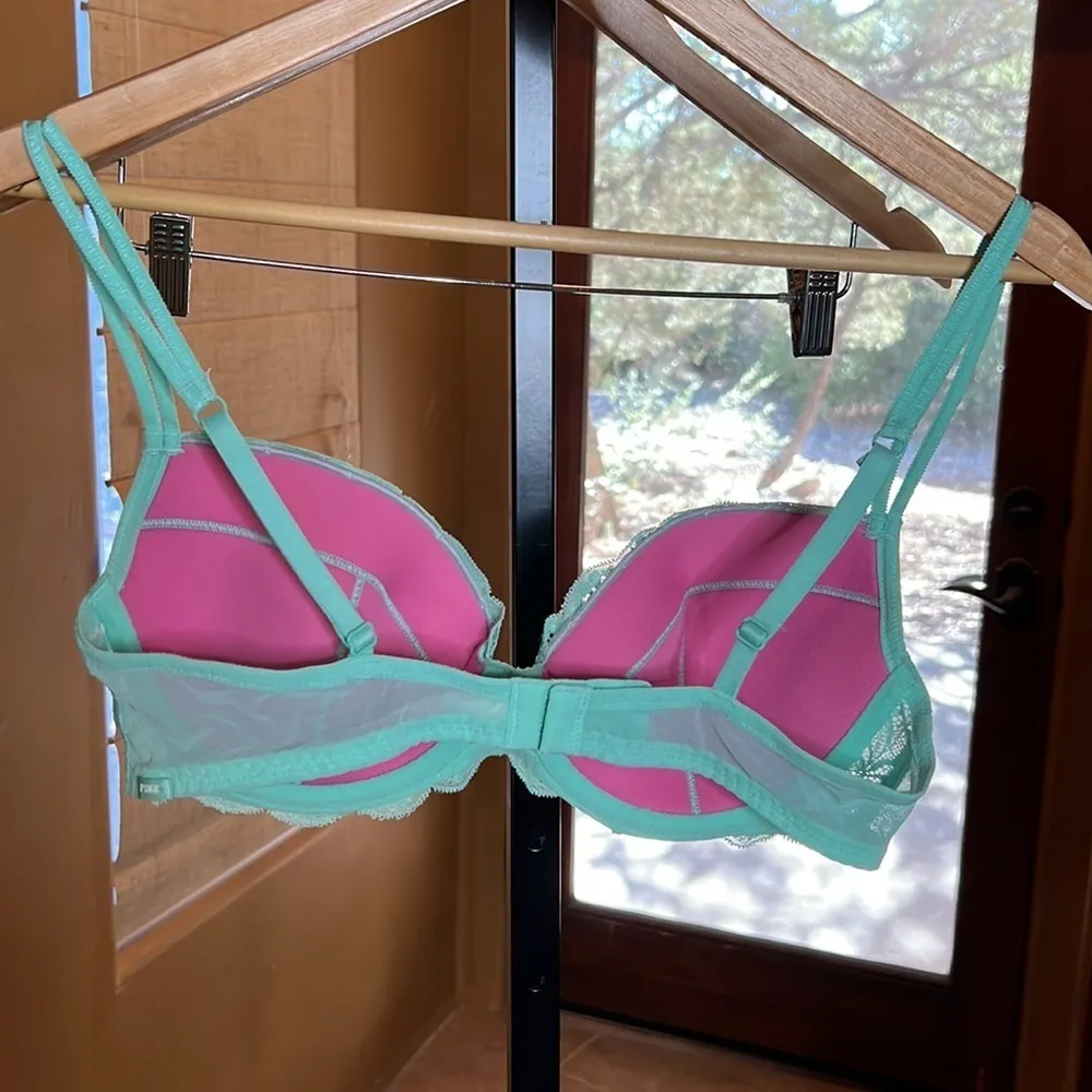 PINK Victoria’s Secret Lace Lightly Lined Demi Crème de Mint Size 36C - Image 3