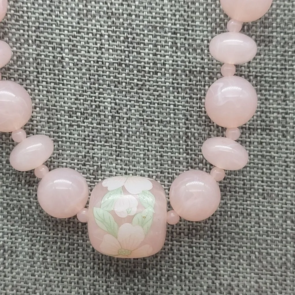 Vintage Pink Lucite Bead Collar Strand Necklace Large Floral Center Bead 18" - Image 5