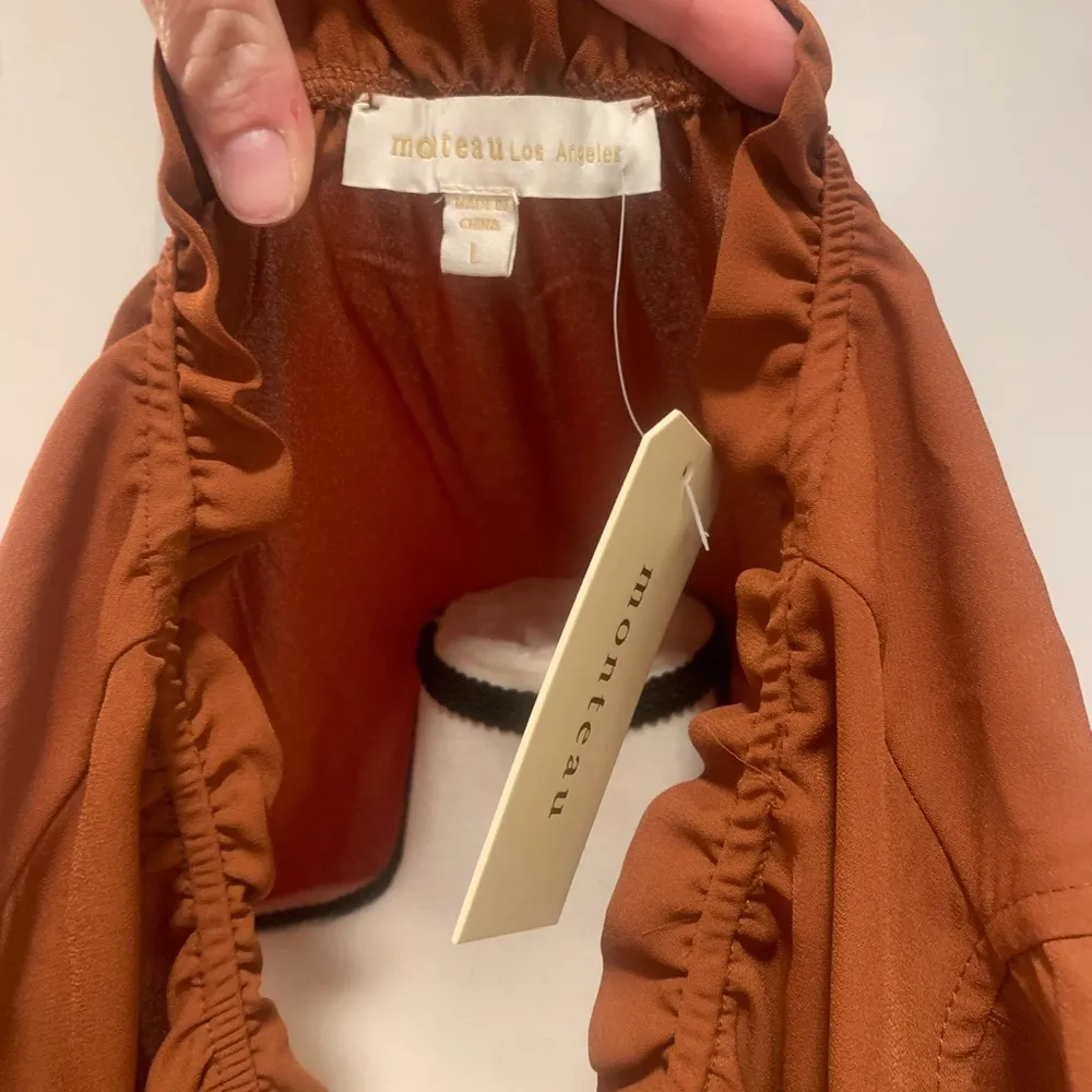 Monteau | burnt orange short sleeve ruffle top - Image 6