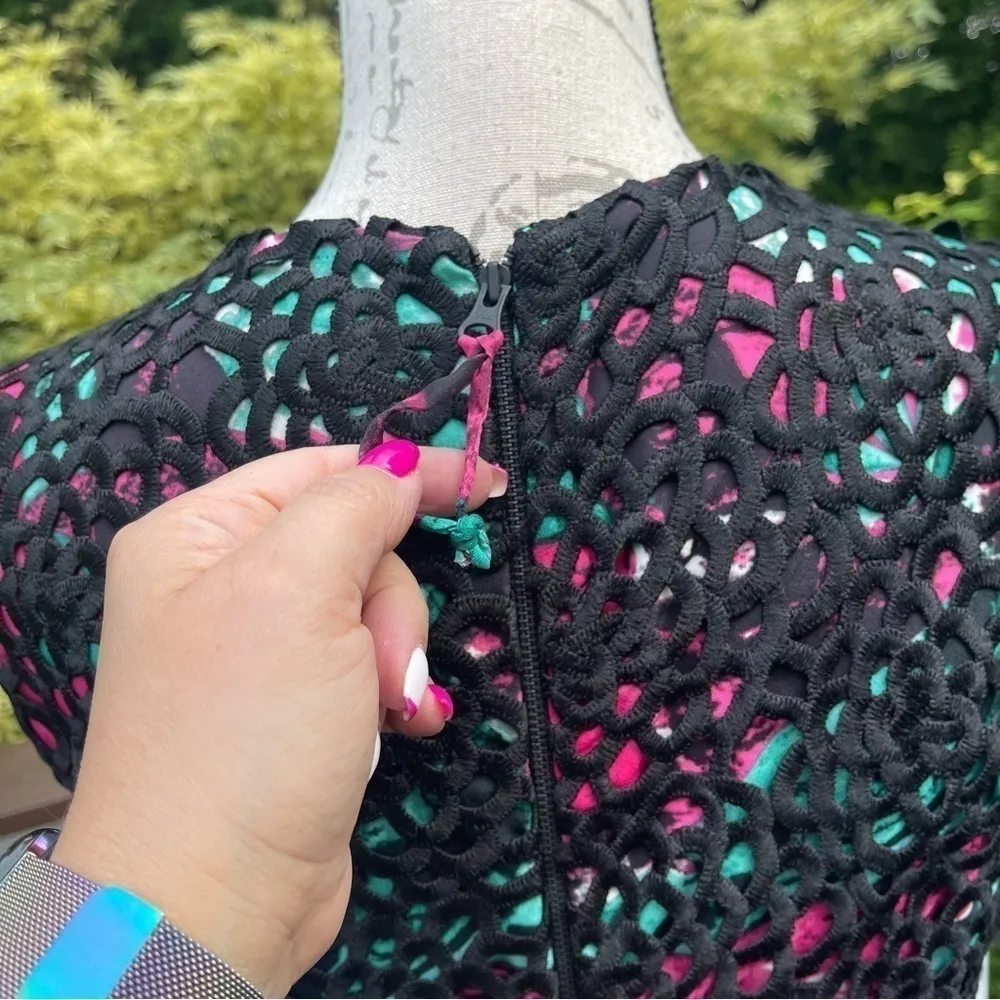 ANTHROPOLOGIE Wolven Black Crochet Lace "Terrace Sheath Dress" Size 8 - Image 4