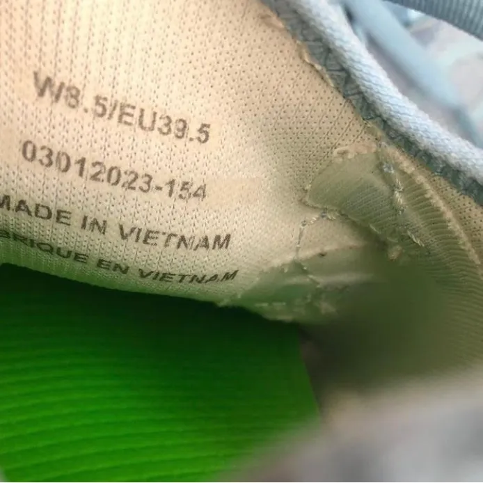 OOFOS OOmg Sport LS Women Carolina Blue Lace Up Sneakers Size US 8.5 - Image 11