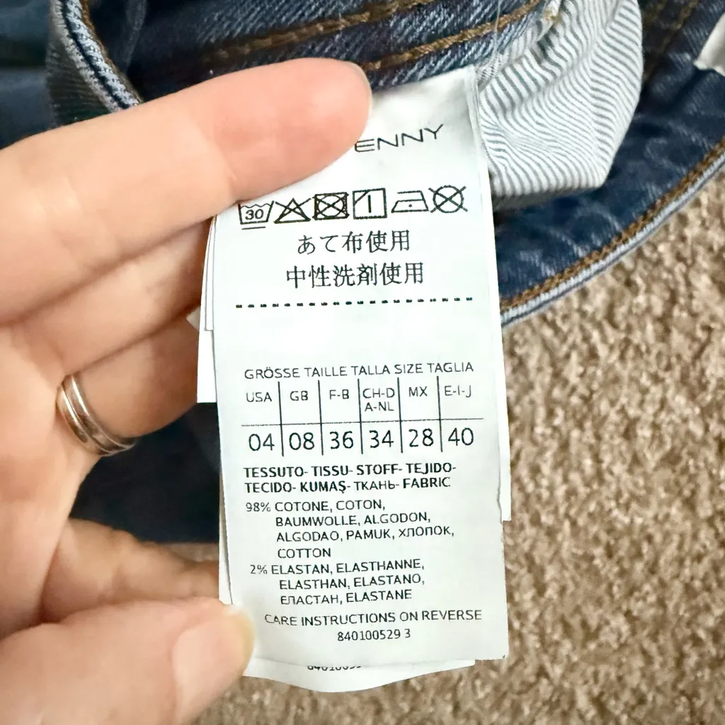 Penny Black High Waist Tapered Jean in Medium Wash Size 4 Blue - Image 6