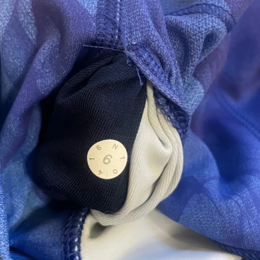 Lululemon Wunder Under Pant III size 6 - Image 6