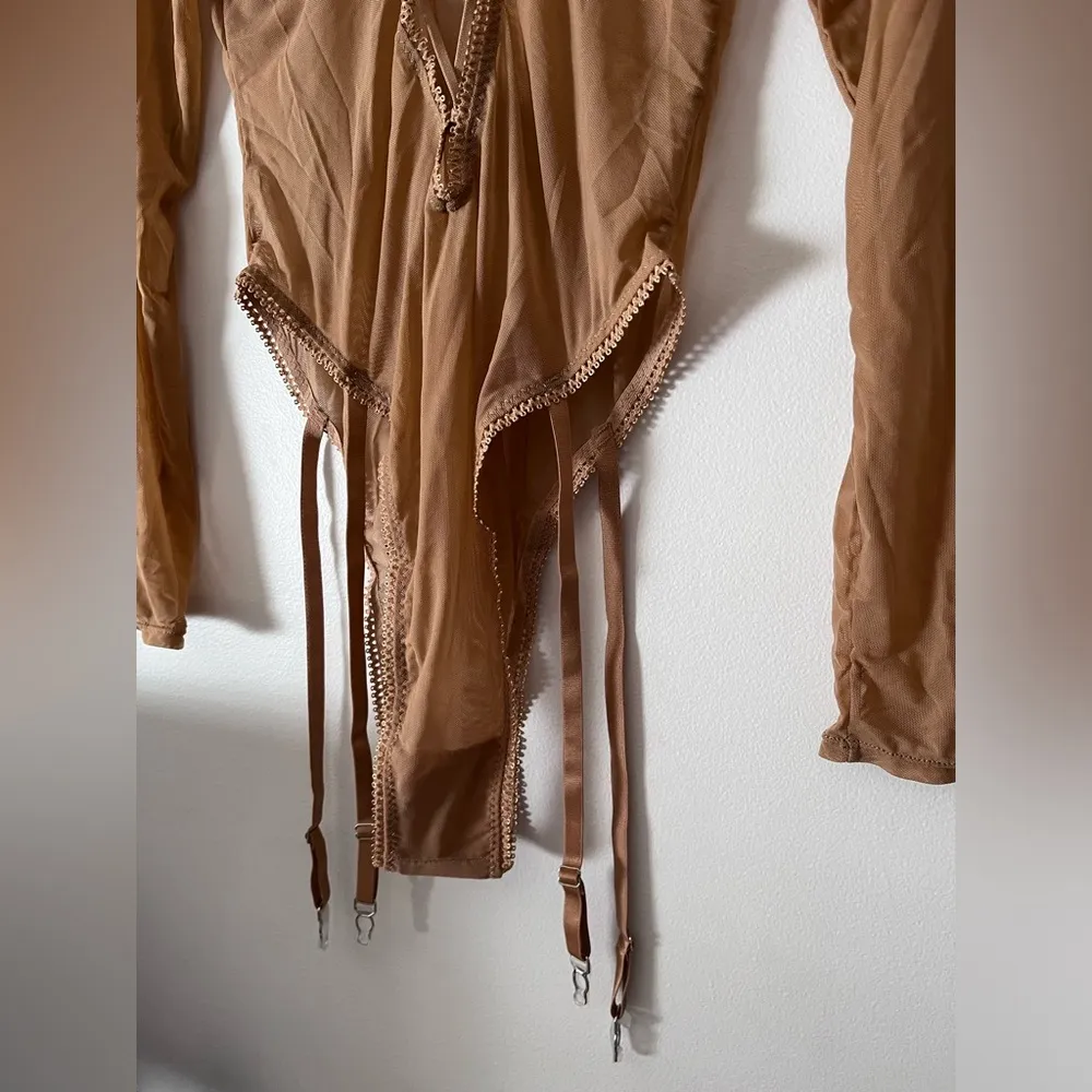 FREDERICKS OF HOLLYWOOD Lola Lee Mesh Long Sleeve Sexy Teddy Latte NWT Sz M - Image 3