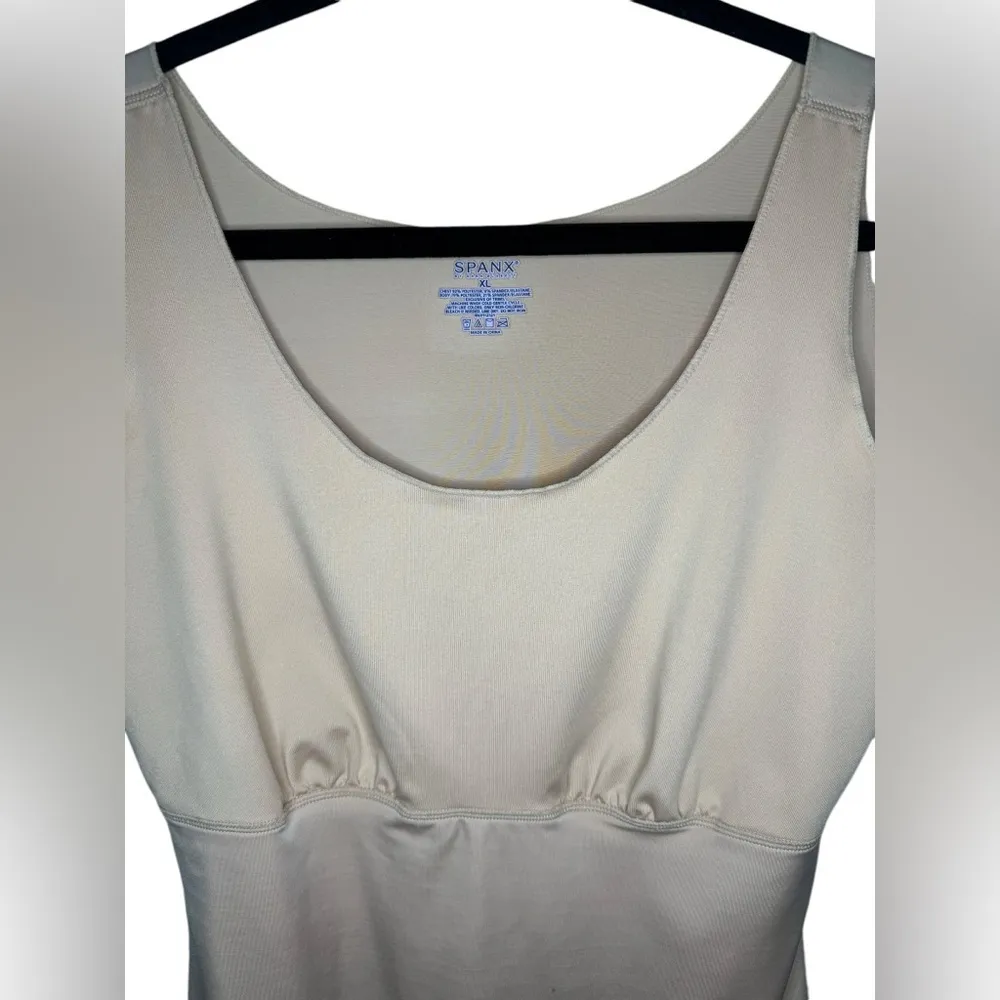Spanx Lace Trim Body Shaping Tank Size XL Beige - Image 2