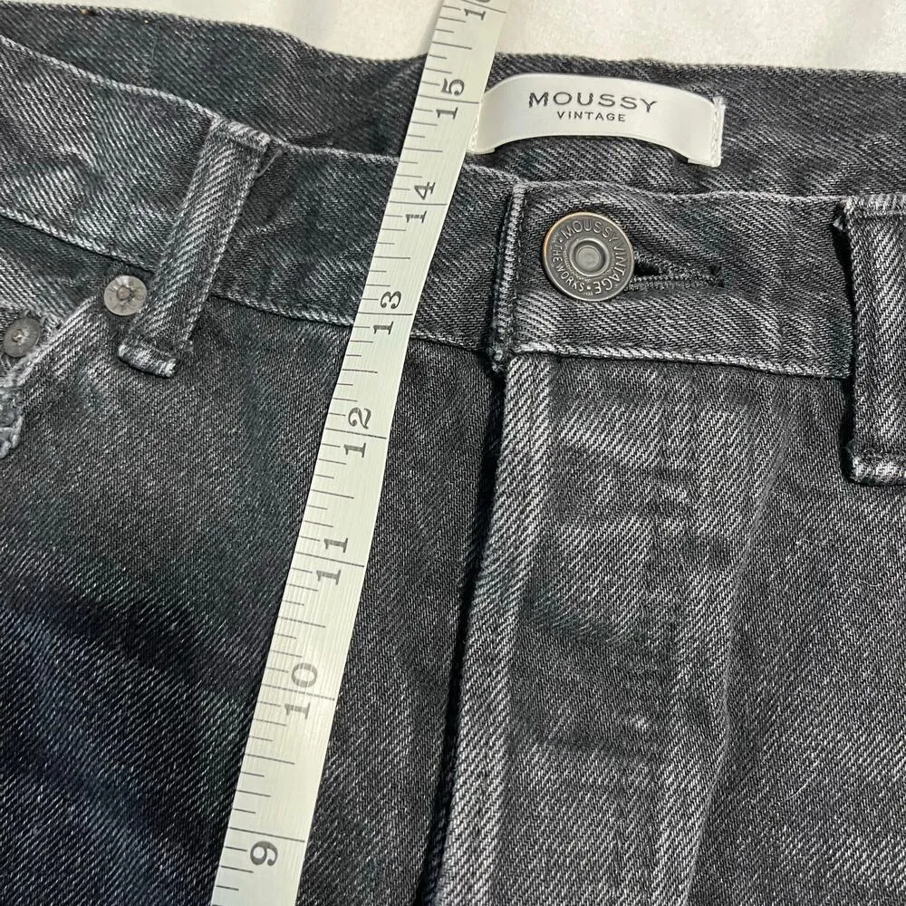 MOUSSY VINTAGE LINCOYA MINI SKIRT raw hem distressed women’s size 29 black wash - Image 2