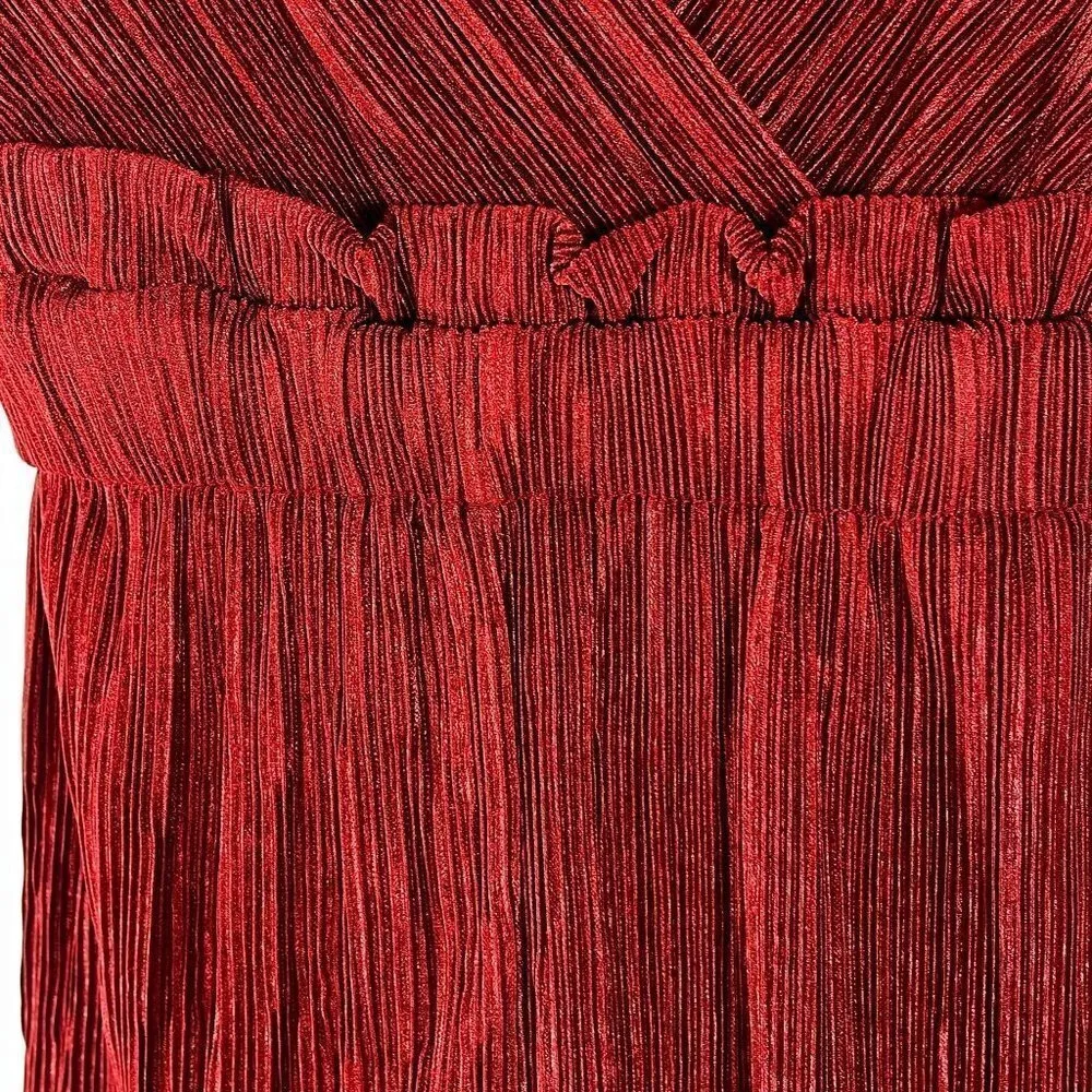 NWT Evenuel Burgundy Tank Top M - Image 5