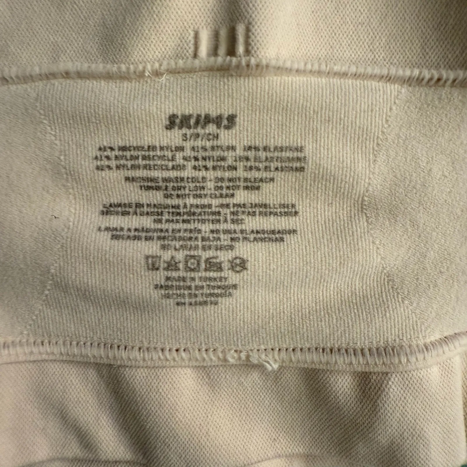 SKIMS Sculpting Strapless Bra Sand Beige Size Small NWOT - Image 4