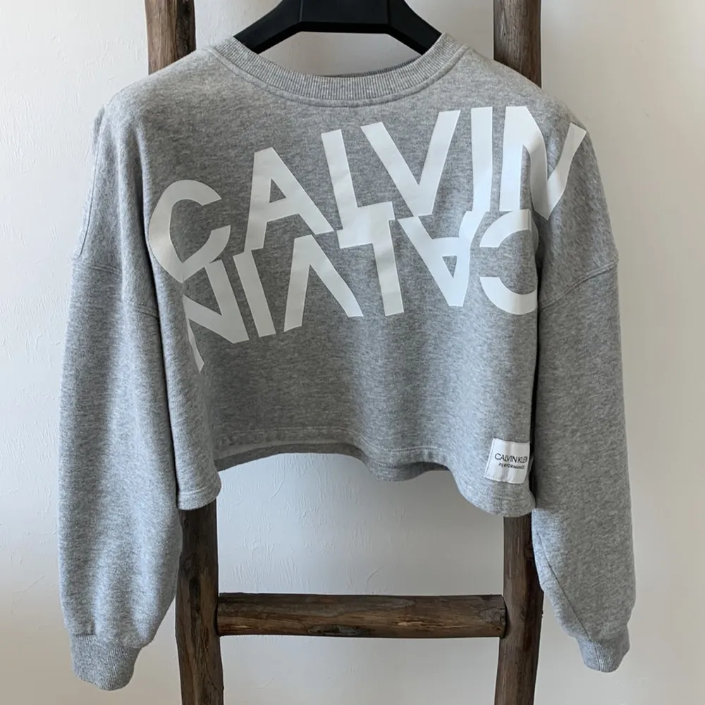 Calvin Klein Performance Sweatshirt Sweater Gray Cropped / Size XS - Image 5