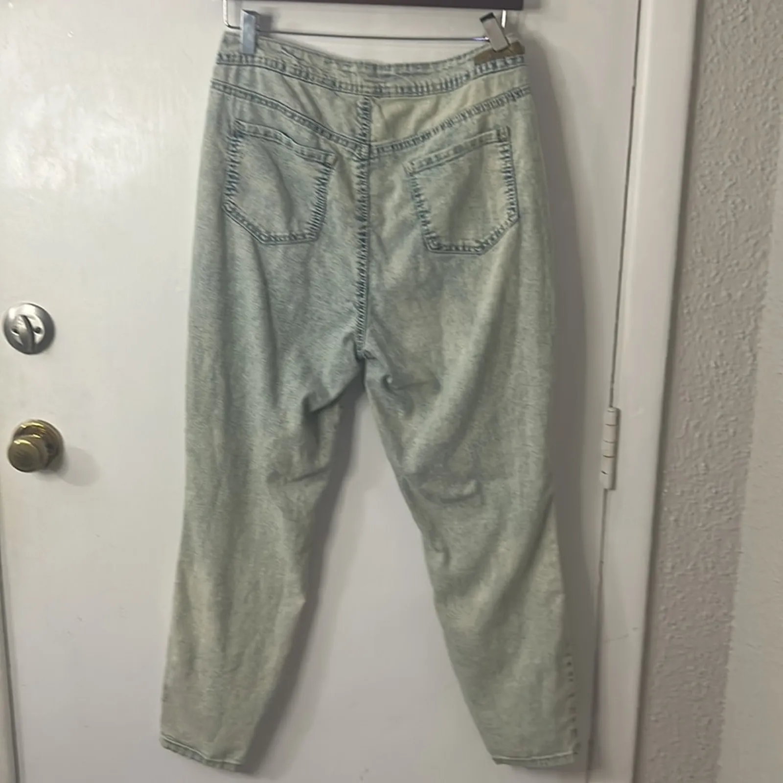 Nicki Minaj Light Acid Wash  Blue Jeans 11/12 Barbz 80s Grunge Barbiecore Casual - Image 2