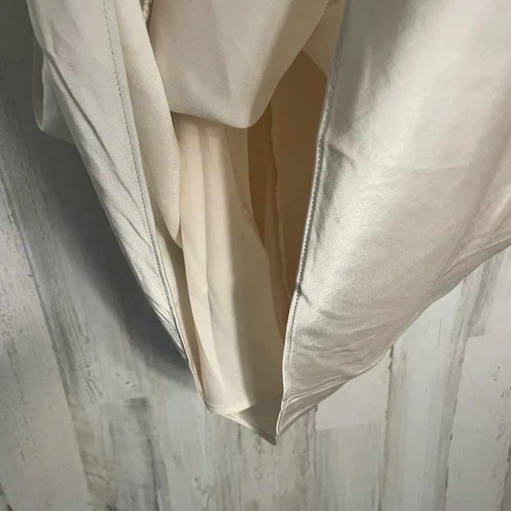 Fate Sleeveless Satin‎ Top With Ribbed Trim Mock Neck Champagne NWT Size S Beige - Image 8