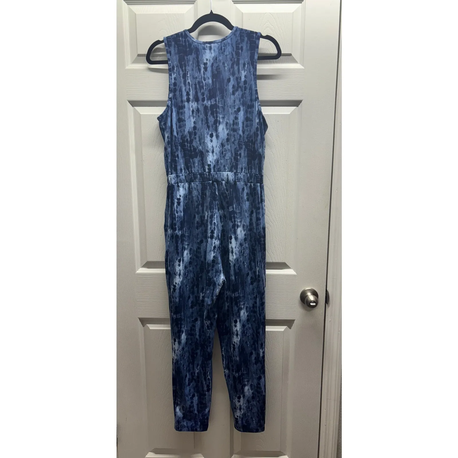 Old Navy Active Womens Size M Breathe On Blue Abstract V-Neck Faux Wrap Jumpsuit - Image 2