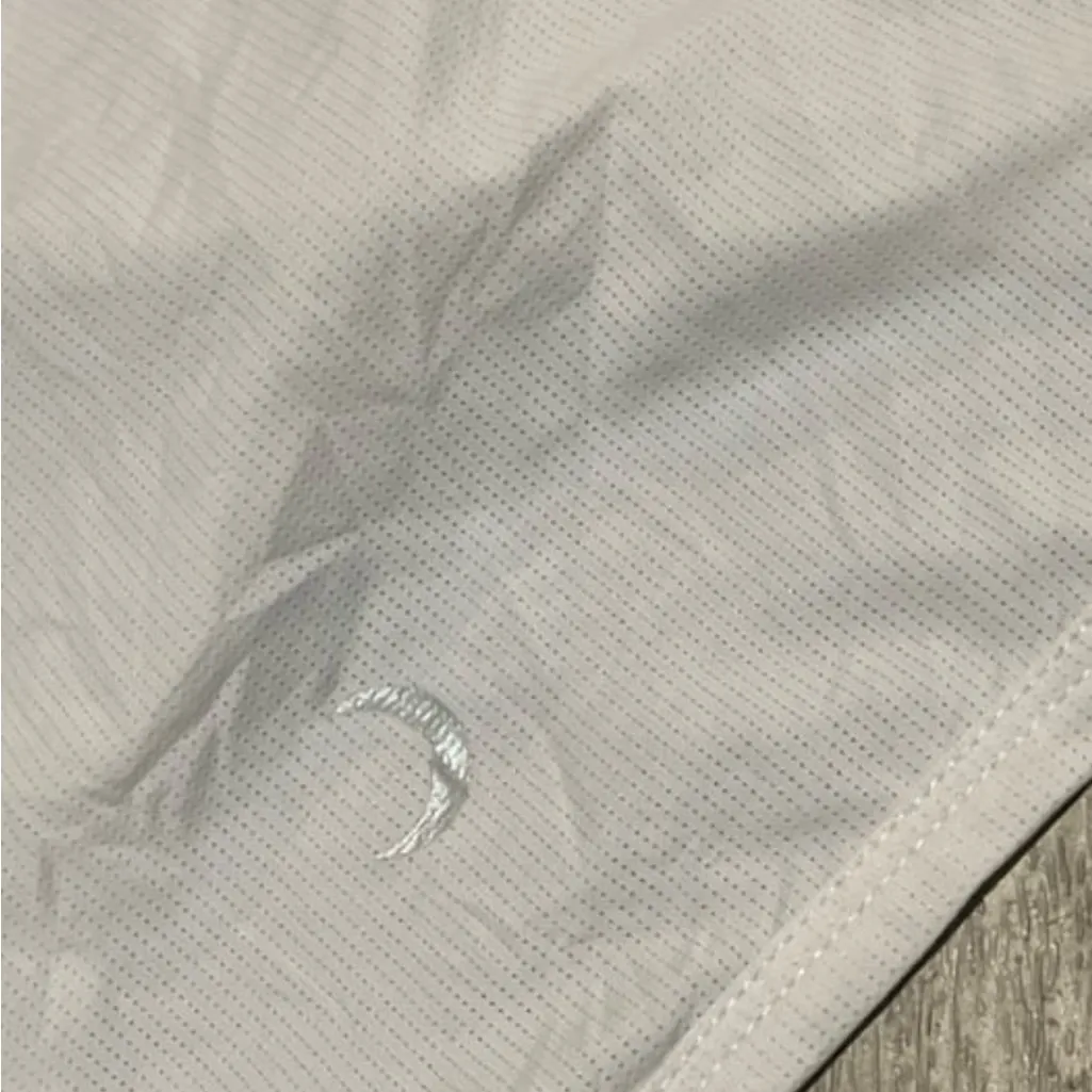 Classic White Sleeveless Top for Women Size M - Image 3