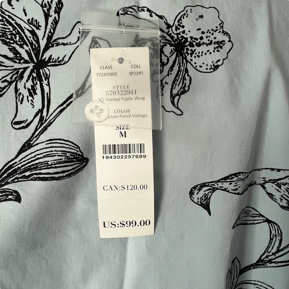 WHITE HOUSE BLACK MARKET ¾ Sleeve Poplin Wrap Top - Image 9