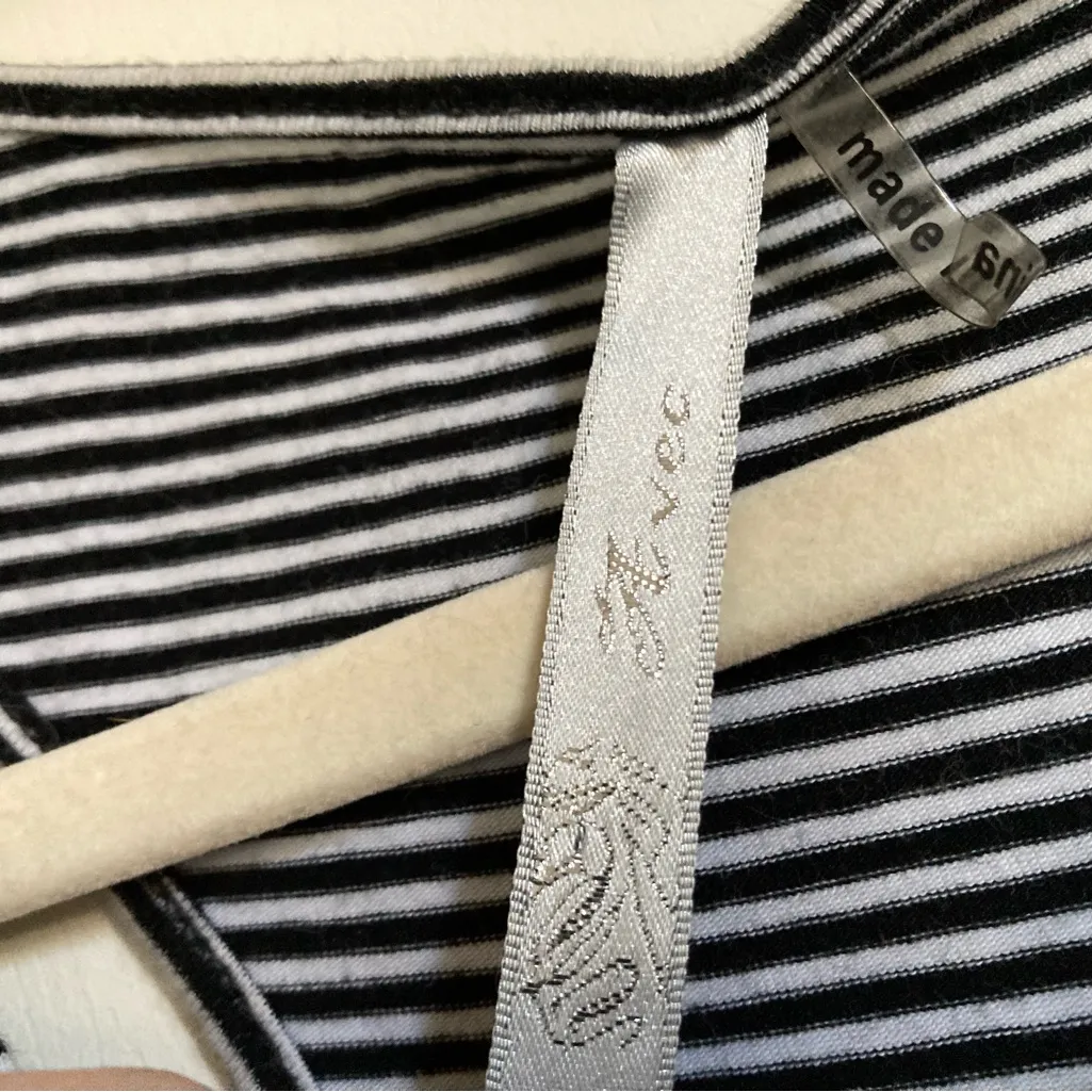 🌞Avec Black & White Striped Razor Back with Midi Black Layered Bottom A Size L - Image 2