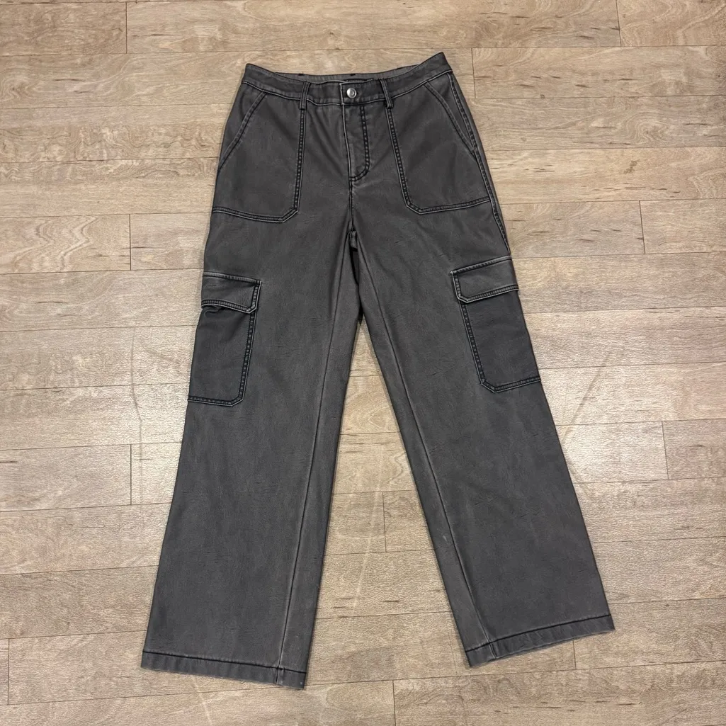 Stradivarius Wide Leg Leather Cargo Grey Pants Size 6 - Image 5