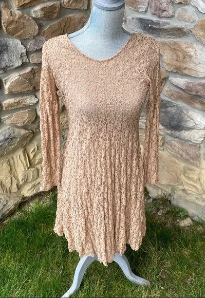 chinese dress ladies Amazon.com: Adrianna Papell Women's Knit Crepe Pearl Midi Dress main image 1