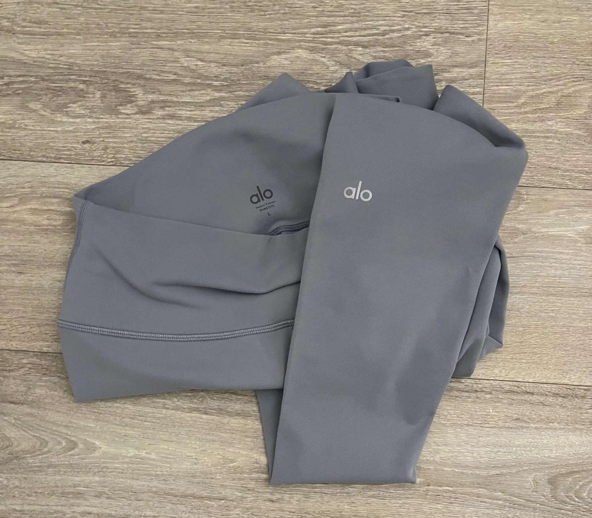 high-waisted 7/8 legging - Image 4