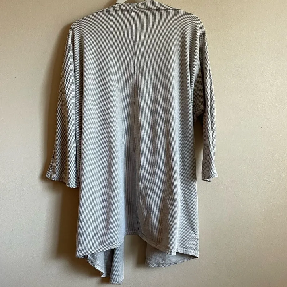 Donni womens gray ribbed knit sandwich Cardigan one size Gray Size undefined - Image 8