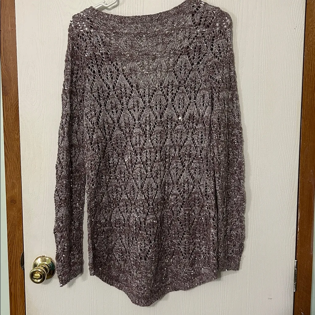 Maurices V-neck Open Knit Sweater Size Large - Image 2