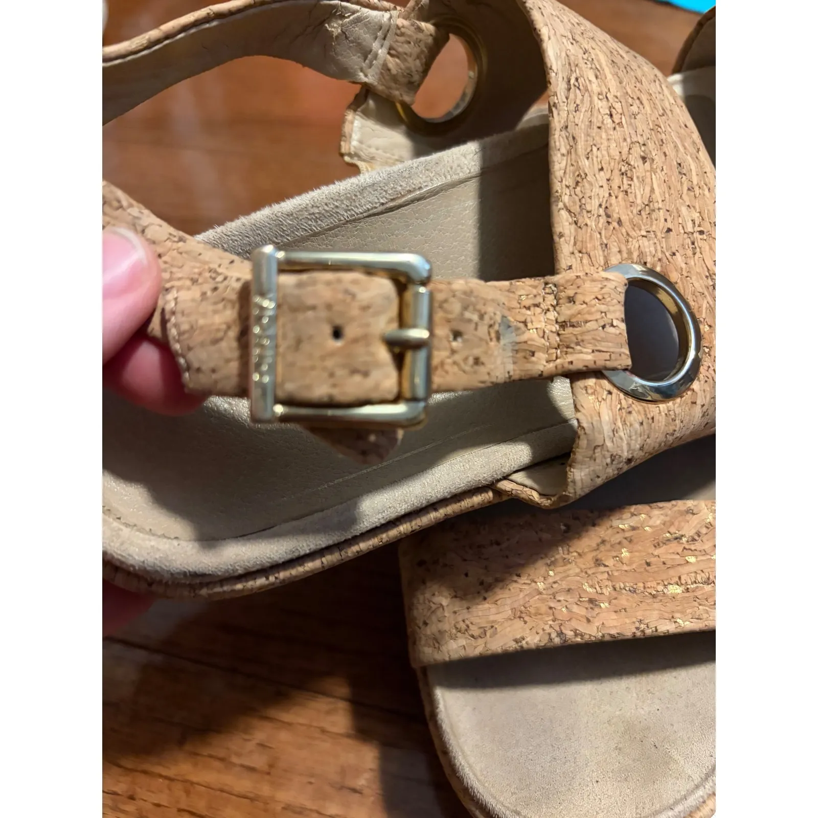 Vionic Loulee Cork Sandals Women's Size 8 Wide Tan Adjustable Strap - Image 6