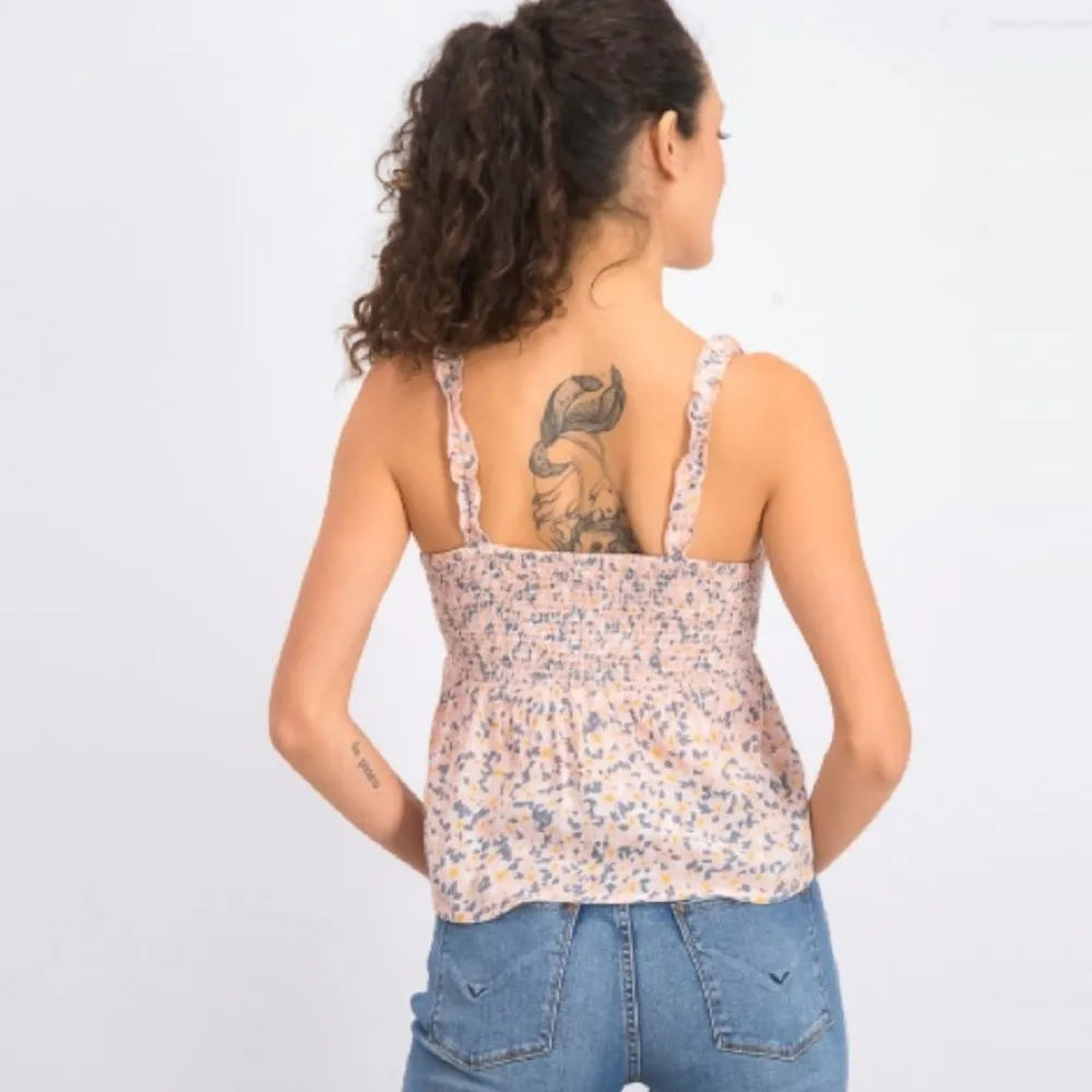 Patrons of Peace Nathalie Sleeveless Crop Smocked Top Pink Cream Combo Small - Image 5